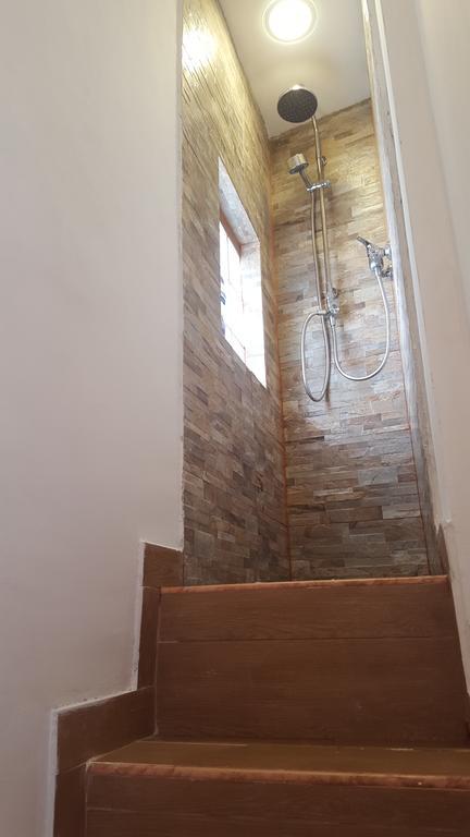 Dantes Home Катания Экстерьер фото